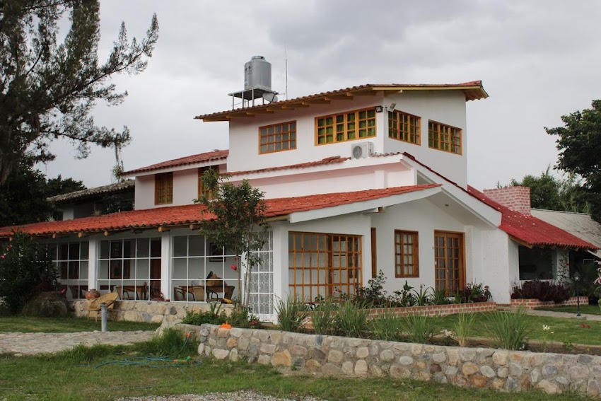 Hotel Santa Elena en el valle Condebamba - Cajabamba