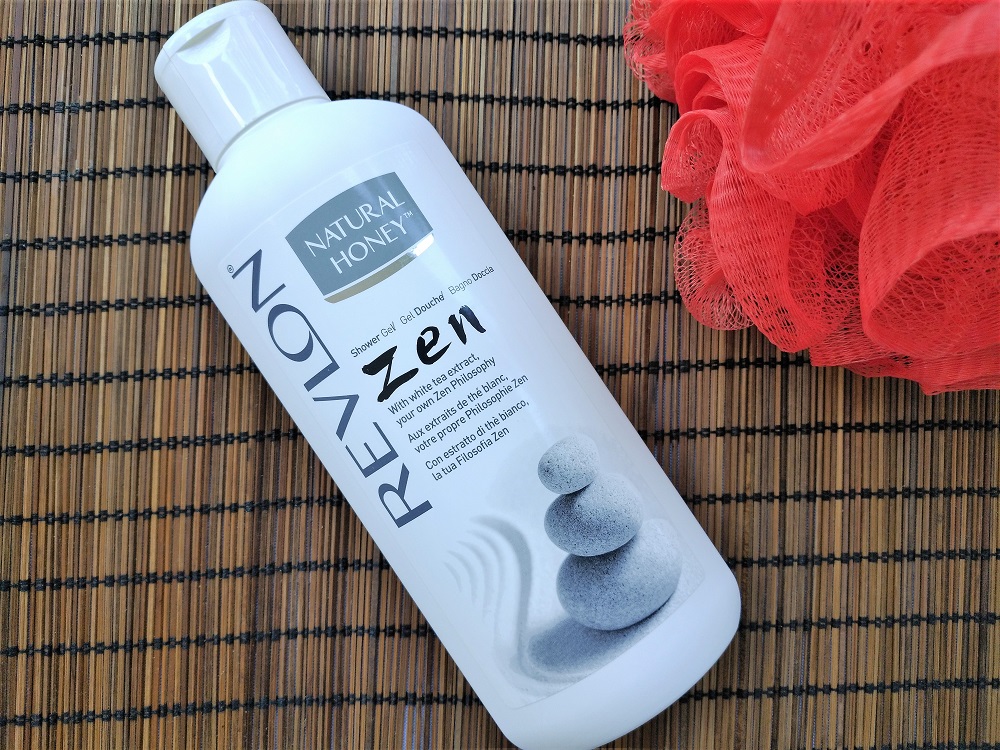 Pretty Kitty Review REVLON Natural Honey Zen shower gel + Youth