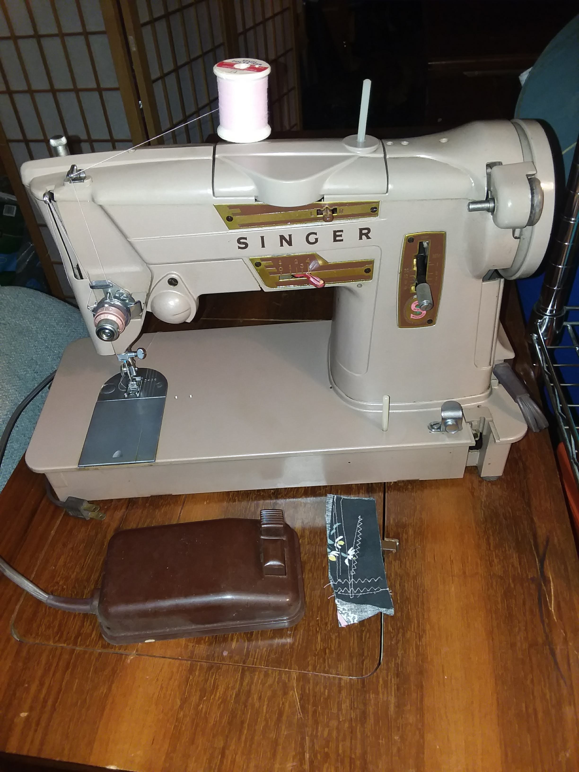 Singer 328K Zigzag Sewing Machine with cams