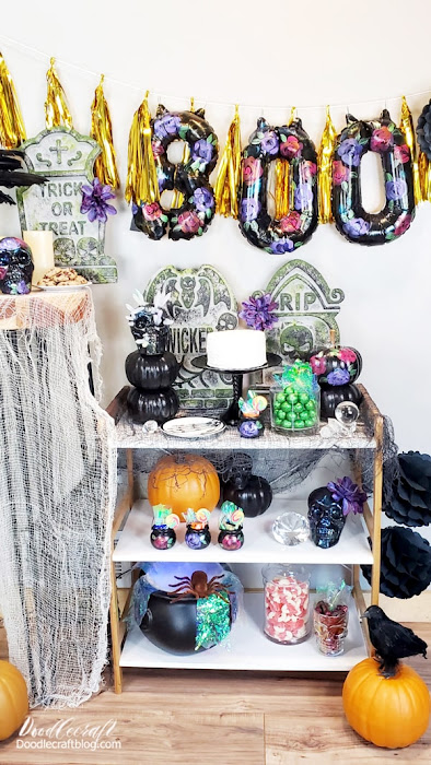 I love the cohesive look of this party. It's so nice to take unmatching elements from the store, yard sales or your attic and make them look like they all go together for the perfect Hauntingly beautiful party!