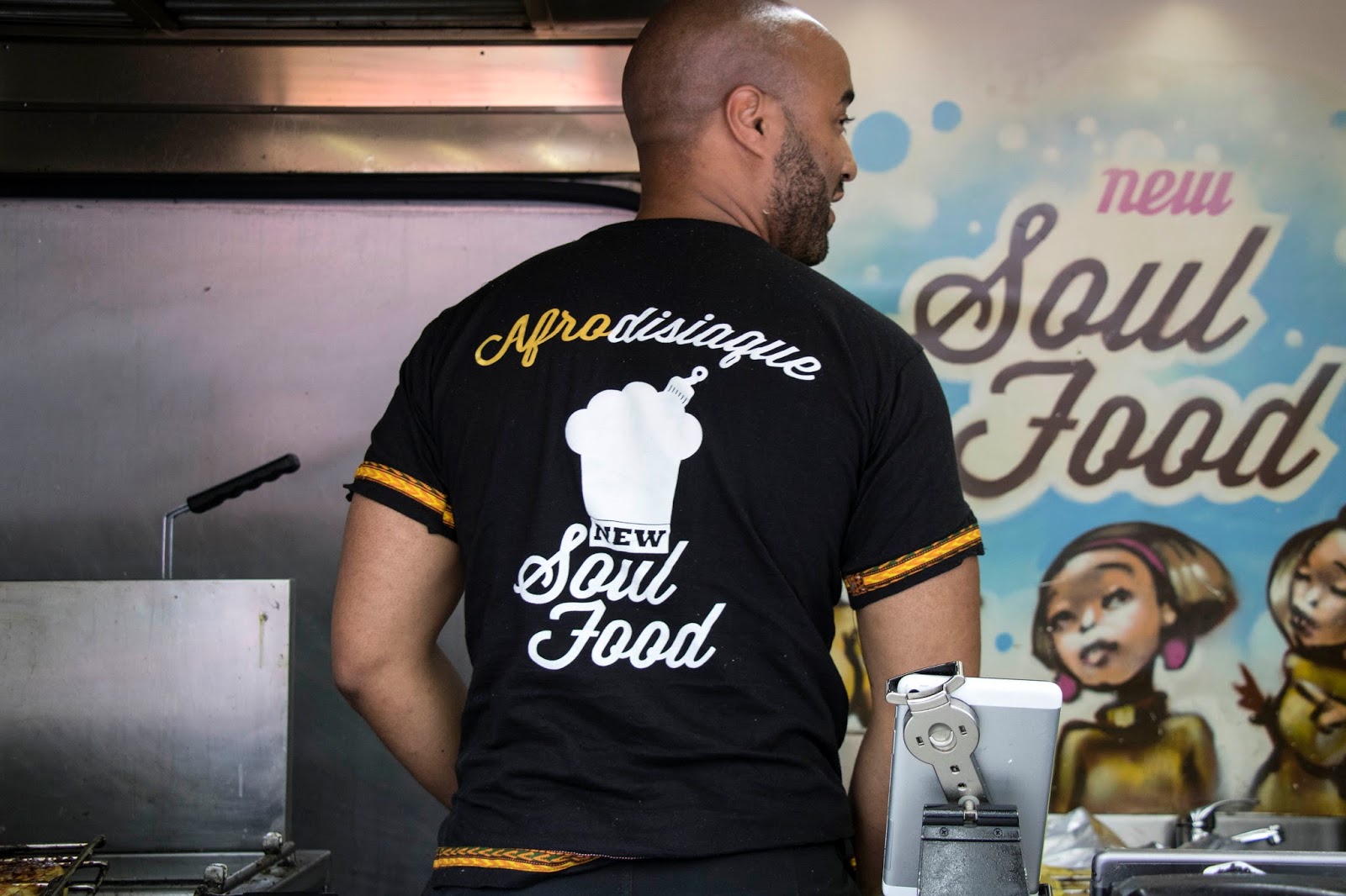 Entrée to Black Paris™: New Soul Food - The Food Truck