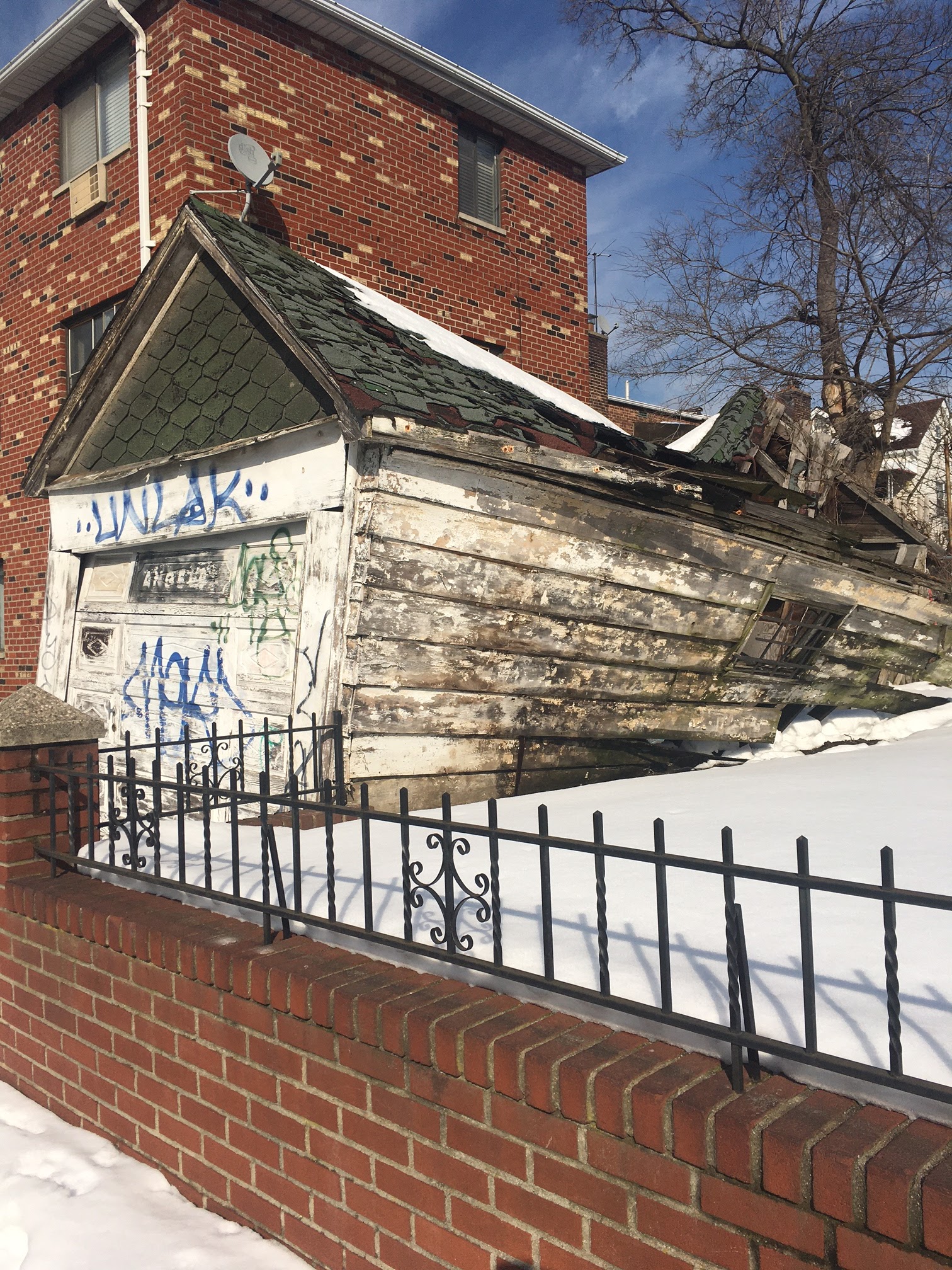 WILDS OF QUEENS GARAGE