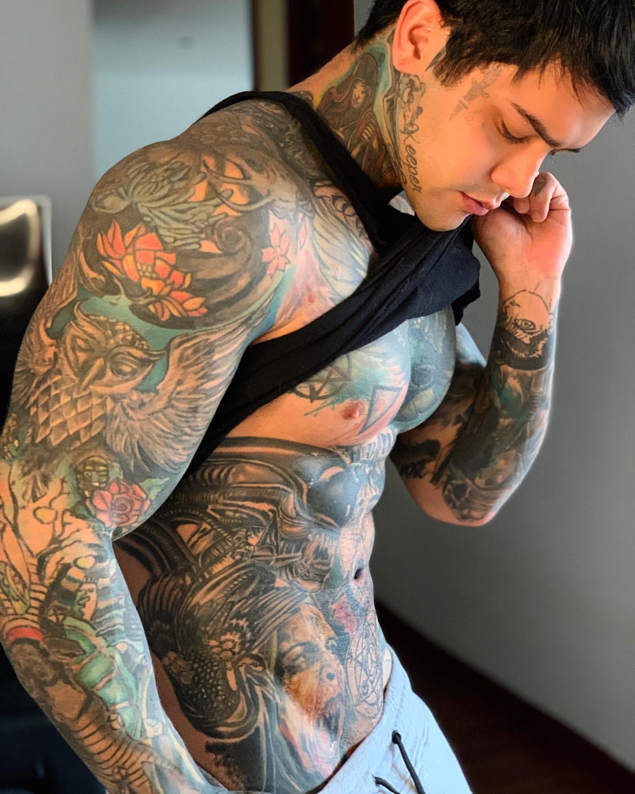 Yeferson Cossio, youtuber colombiano (videos e imágenes de su onlyfans)