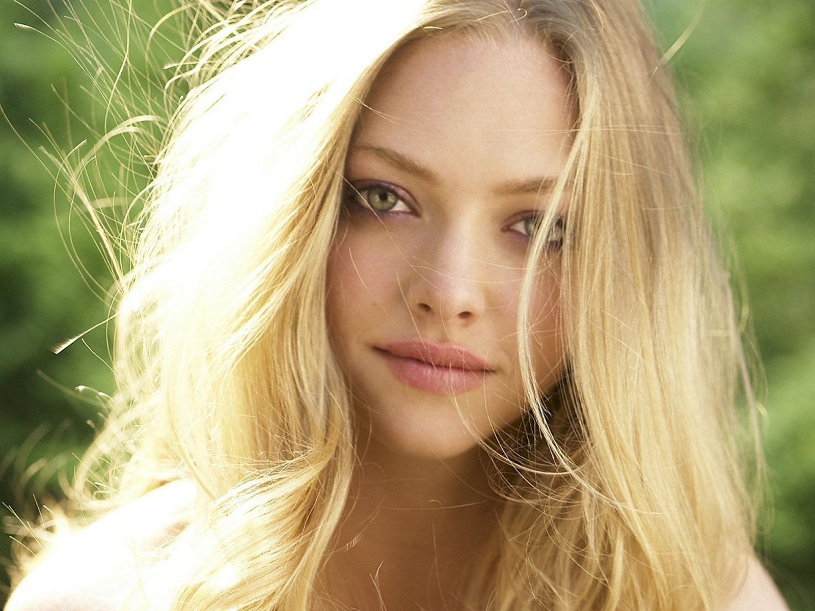 amanda wallpapers/amanda beautiful wallpapers/amanda hd wallpapers
