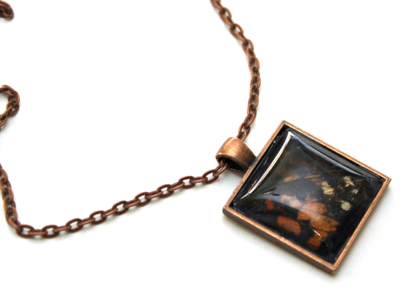 easy to make butterfly wing necklace