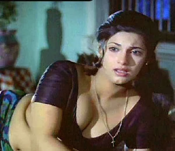 Dimple kapadia naked picture - Nude gallery