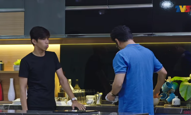 Hilang Yang Kembali Episod 1 Myflm4u Myflm4u