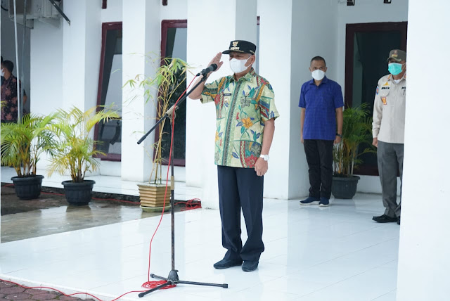 Bupati Asahan Minta Satpol PP Dalam Menertibkan Masyarakat Yang Melanggar Perda Dengan Cara Humanis Bupati Asahan Minta Satpol PP Dalam Menertibkan Masyarakat Yang Melanggar Perda Dengan Cara Humanis