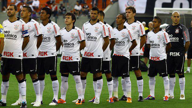 SÃO PAULO, SP - 03.05.2018: CORINTHIANS X INDEPENDIENTE - Emerson Sheik is  expelled during a match between Corinthians and Club Atlético Independiente  (Argentina), valid for the fourth round of group G of