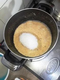 add-sugar-and-mix