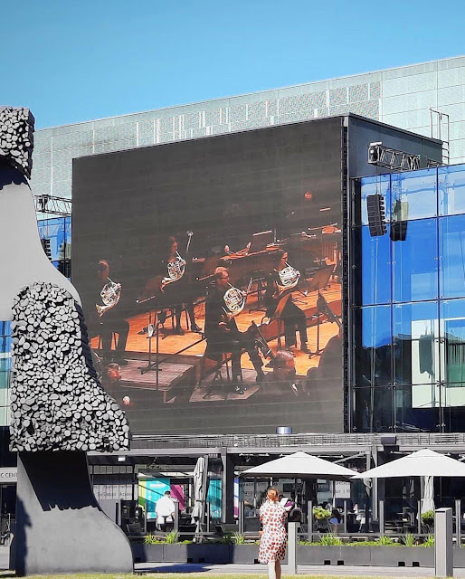 Sinfonia Lahti playing ICE conducted by Dalia Stasevska