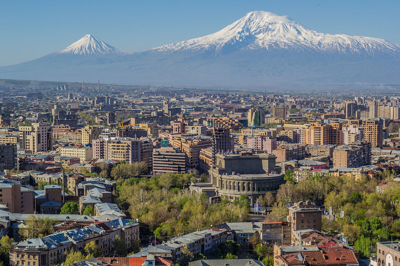 Armenia ru. Армения Ереван Арарат. Ереван гора Арарат. Арарат с каскада Армения. Ереван город Масис.