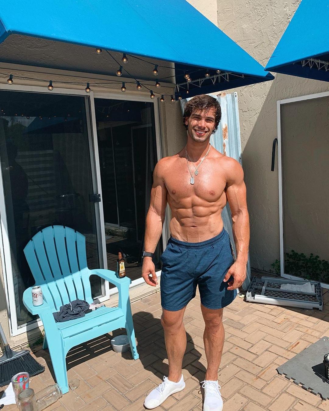 cute-fit-shirtless-muscular-guys-smiling-hunky-boy-next-door-type-college-hunk