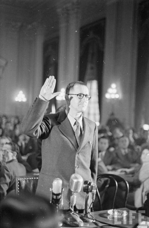 Bertolt Brecht before the HUAC 1947
