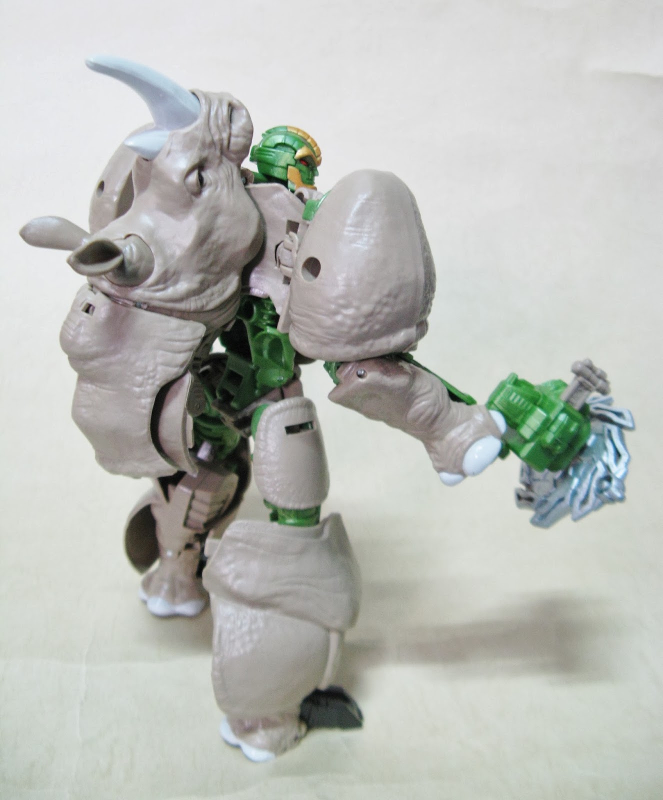 TRANSFORMERS Generations Beast Wars series Voyager class RHINOX(IDW