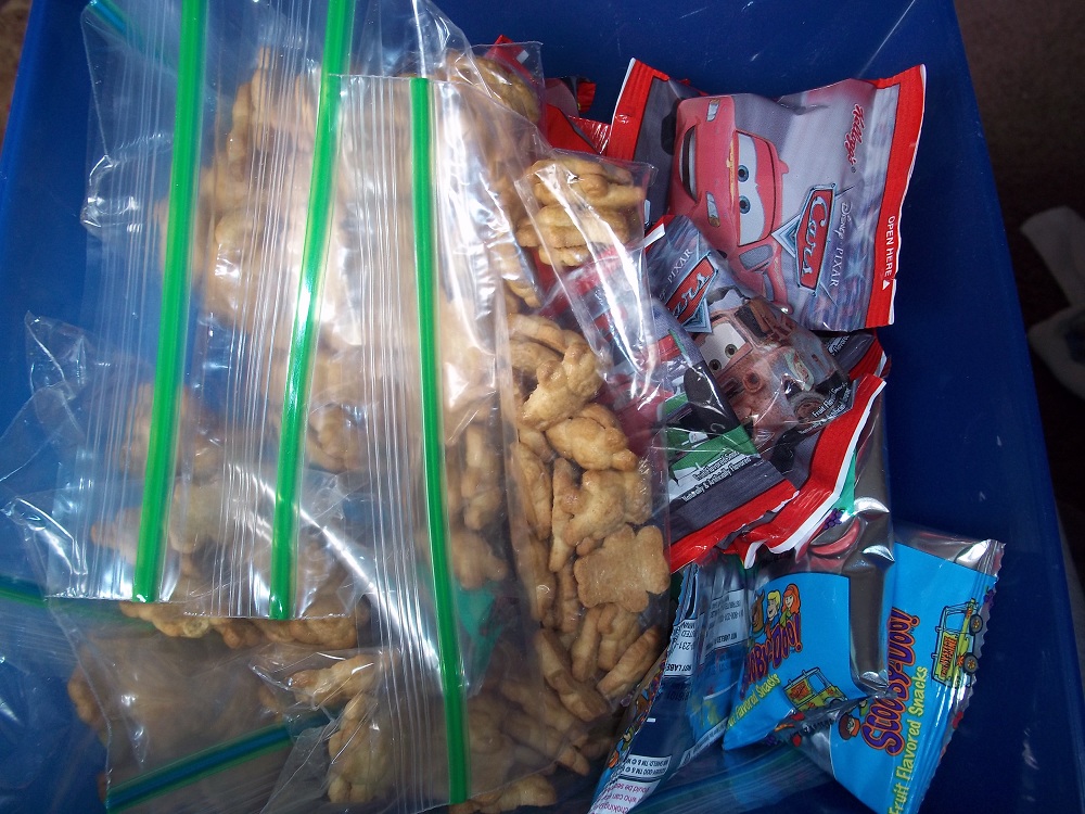 The Retro-Modern Mom: Serving Sized Snacks