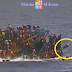 فيديو يظهر لحظة انقلاب قارب مزدحم باللاجئين المغربيين