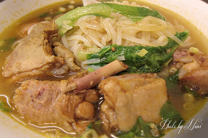 【台北信義區】瑞麗江雲南麵食館。意外捕獲野生美食