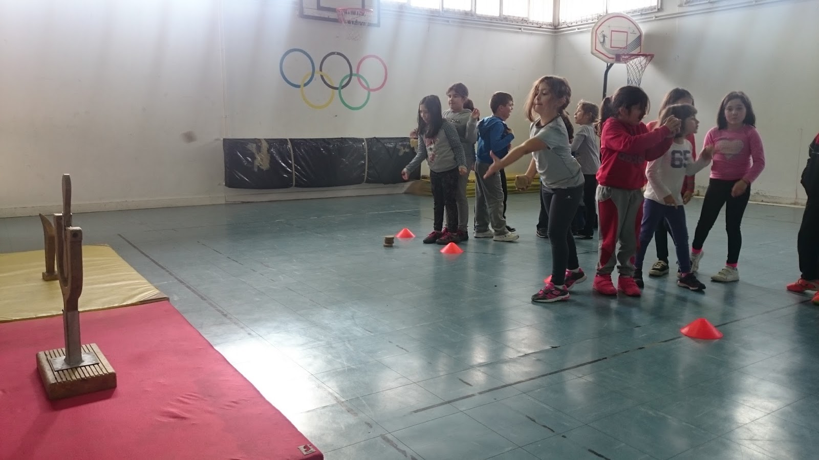 BLOG DE EDUCACIÓN FÍSICA DE URDILDE Hoxe imos xogar a... Chave