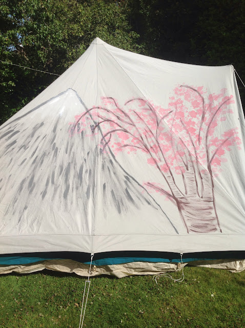 painting a cabanon 4 man pyramid tent with fabric paints