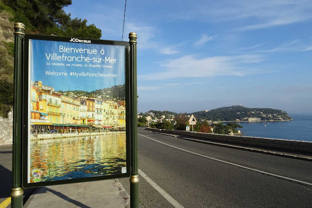Corniche nach Villefranche, Plakat von Villefranche-sur-mer, Cap Ferrat und Strasse