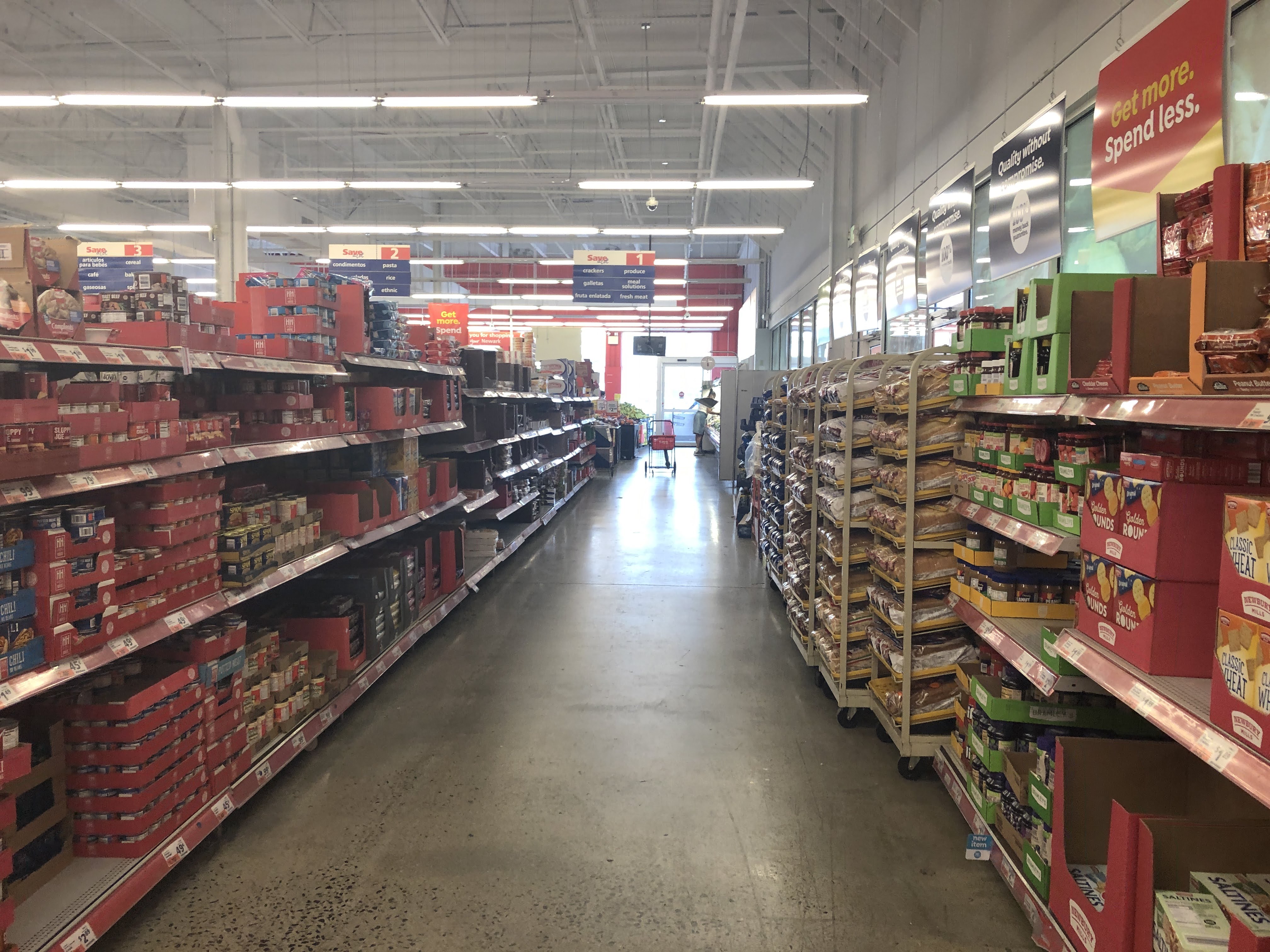 TOUR SaveALot West Side, Newark, NJ