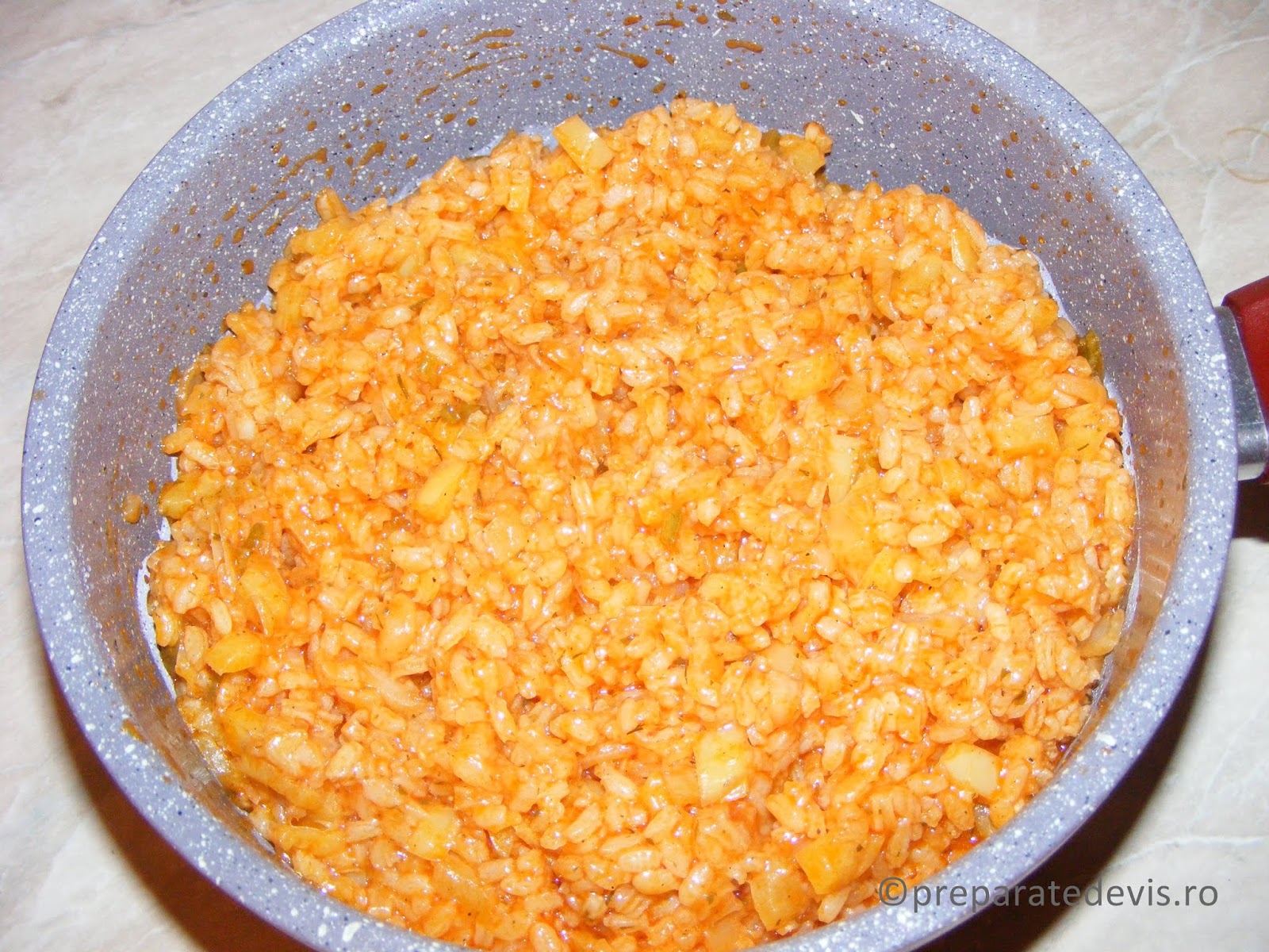 Pilaf sarbesc de post reteta Preparatedevis.ro