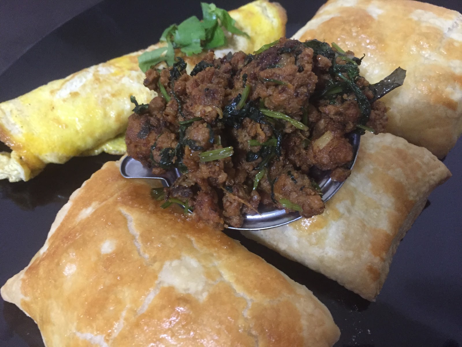 Chicken Keema Puff/ Minced chicken Turnovers