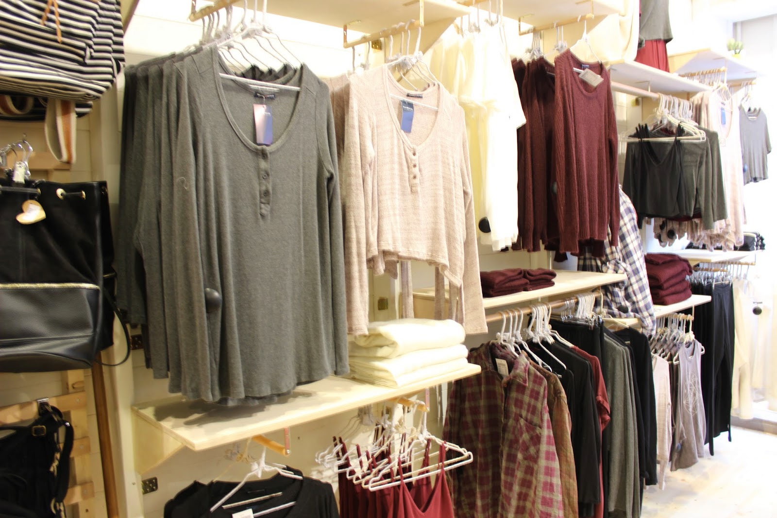 cottoncandyblondies Shopping Reopening new Brandy Melville store