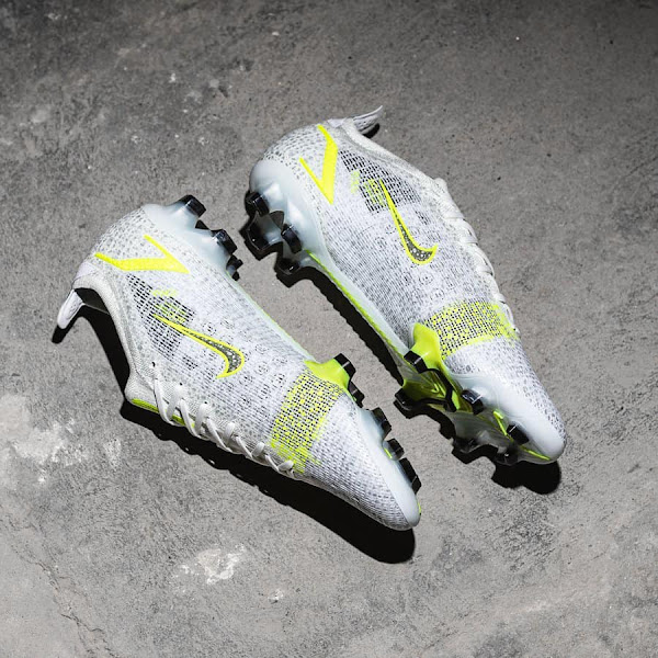 nike mercurial superfly silver