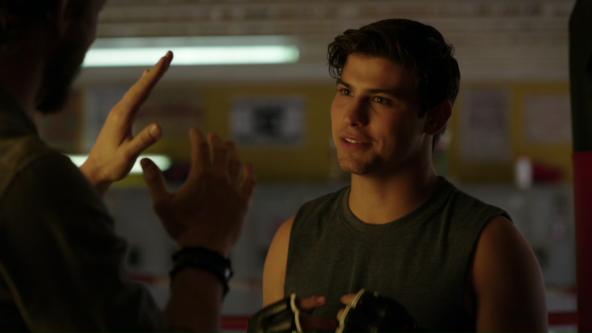 ausCAPS Luke Bilyk in Lost Girl 506 "Clear Eyes, Fae Hearts"