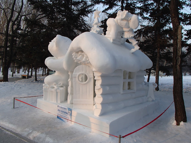 Snow Sculpture Art Expo Christmas House