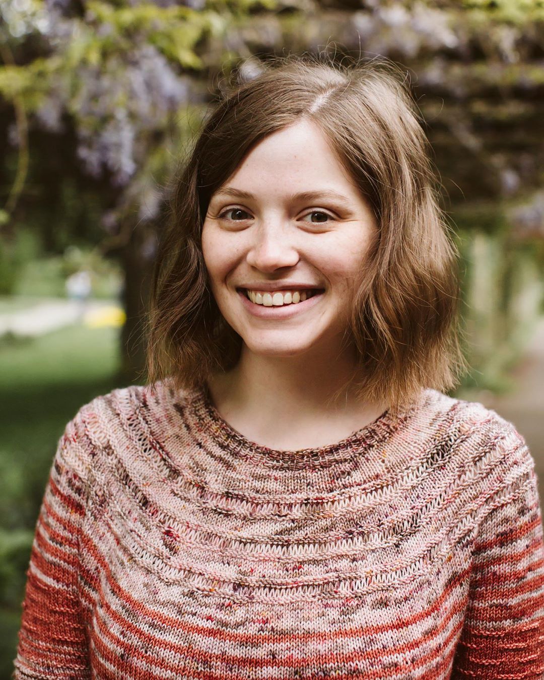 6 Podcasts I Watch While Knitting and Crocheting