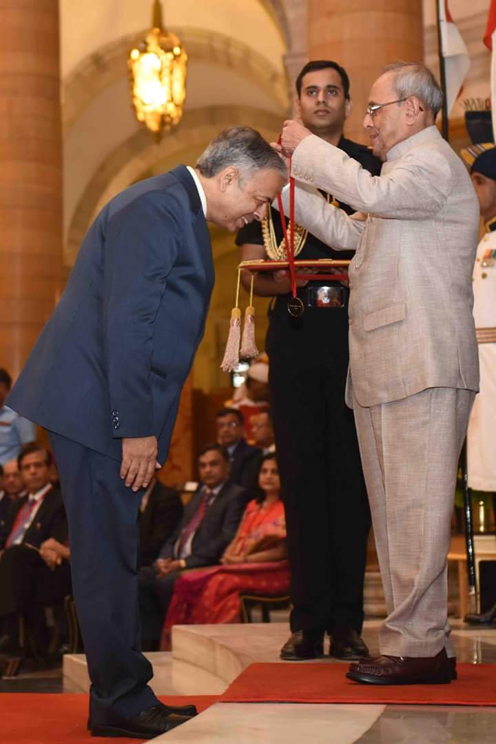Our Worthy Vice-Chancellor receiving award from Hon'ble President of India