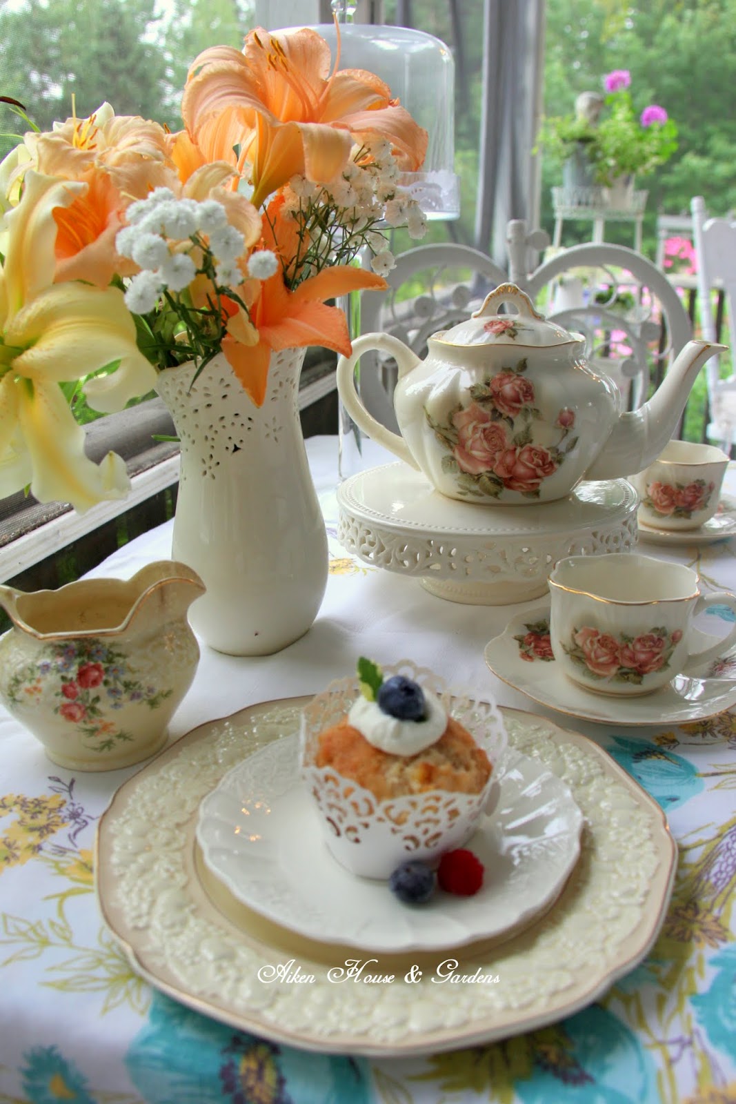 Aiken House & Gardens Peach & Cream Tea