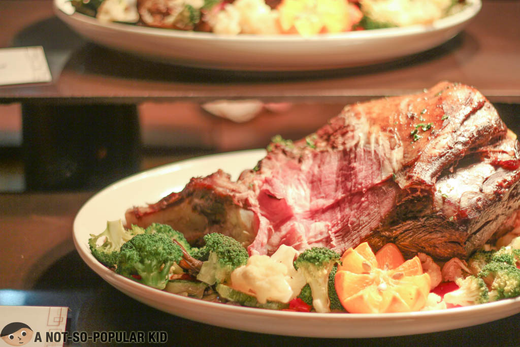 Dinner Buffet in Spectrum of Fairmont Hotel, Makati - A Not-So-Popular ...