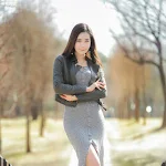 Eun Ha Young – Three Outdoor Sets Foto 3