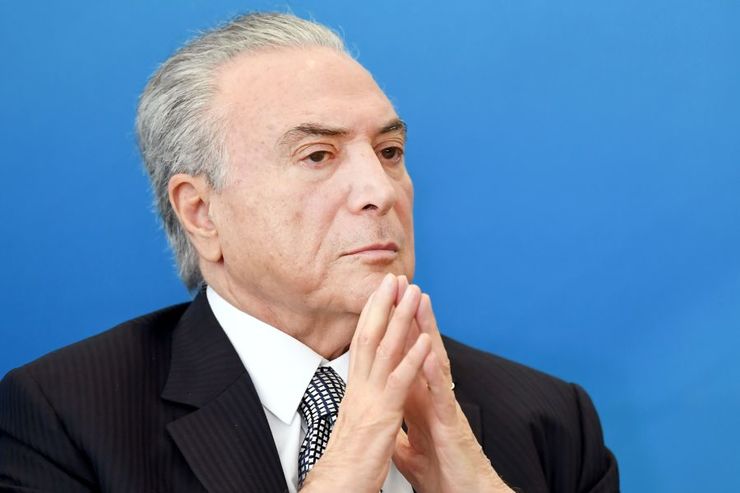 Resultado de imagem para Temer desiste de acabar com auxílio-reclusão