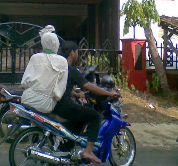Foto Lucu Hantu Unik Dan Lucu Foto Lucu Hantu Unik Dan Lucu