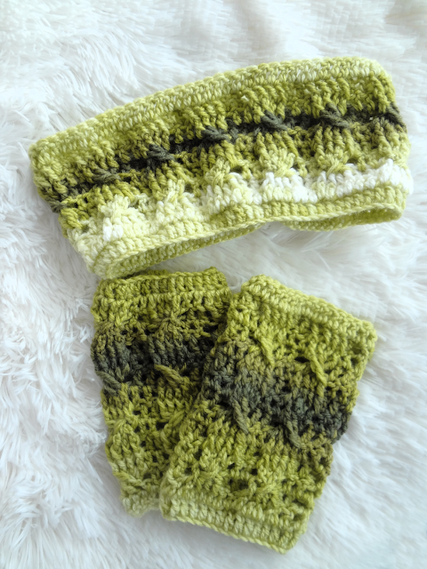 Flowing Cable Hand & Ear Warmers - pattern release