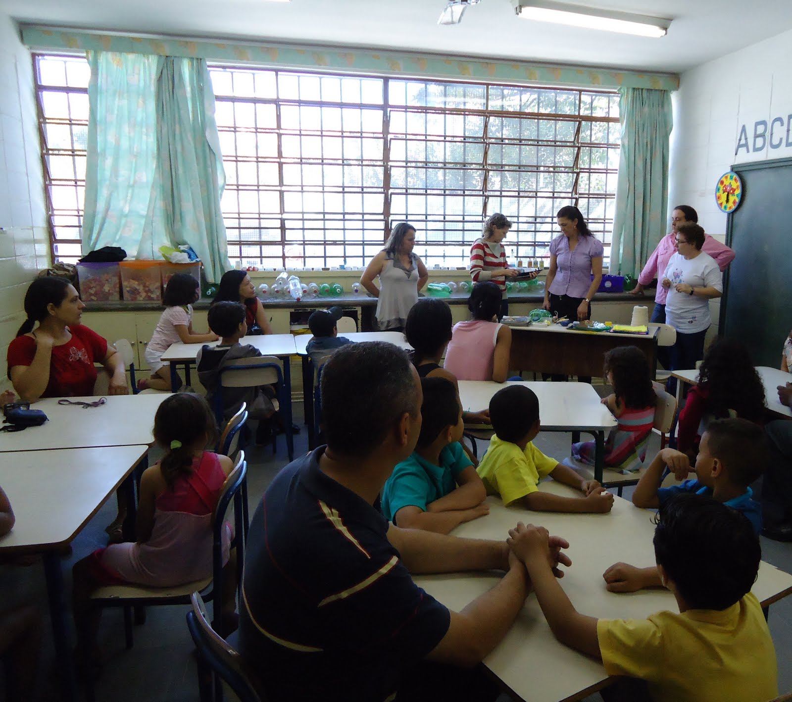 ESTA É A EMEI MARIO ARY PIRES: DIA DA FAMILIA NA ESCOLA