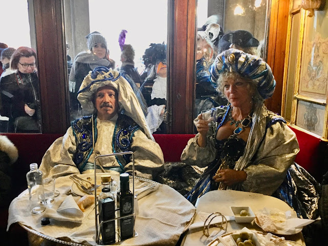 Carnival Revelers at Caffè Florian - Photo: Cat Bauer Venice Blog Carnival Revelers at Caffè Florian - Photo: Cat Bauer Venice Blog
