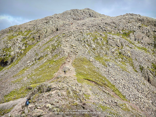 Scafell Pike walk Corridor route map height climbing best route up, Seathwaite Lake District Lakes Wasdale 3 peaks