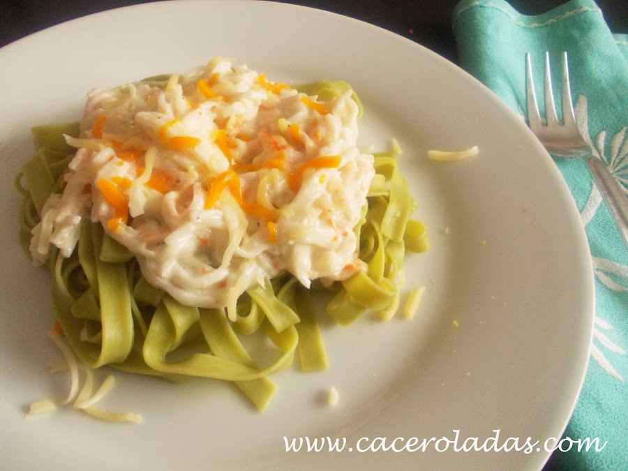 Tallarines de espinacas con crema de surimi al ajillo Cocina