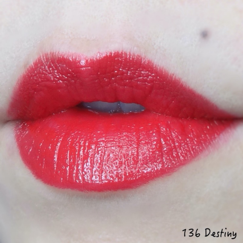 Chanel Rouge Coco Bloom Lip Colour Swatches
