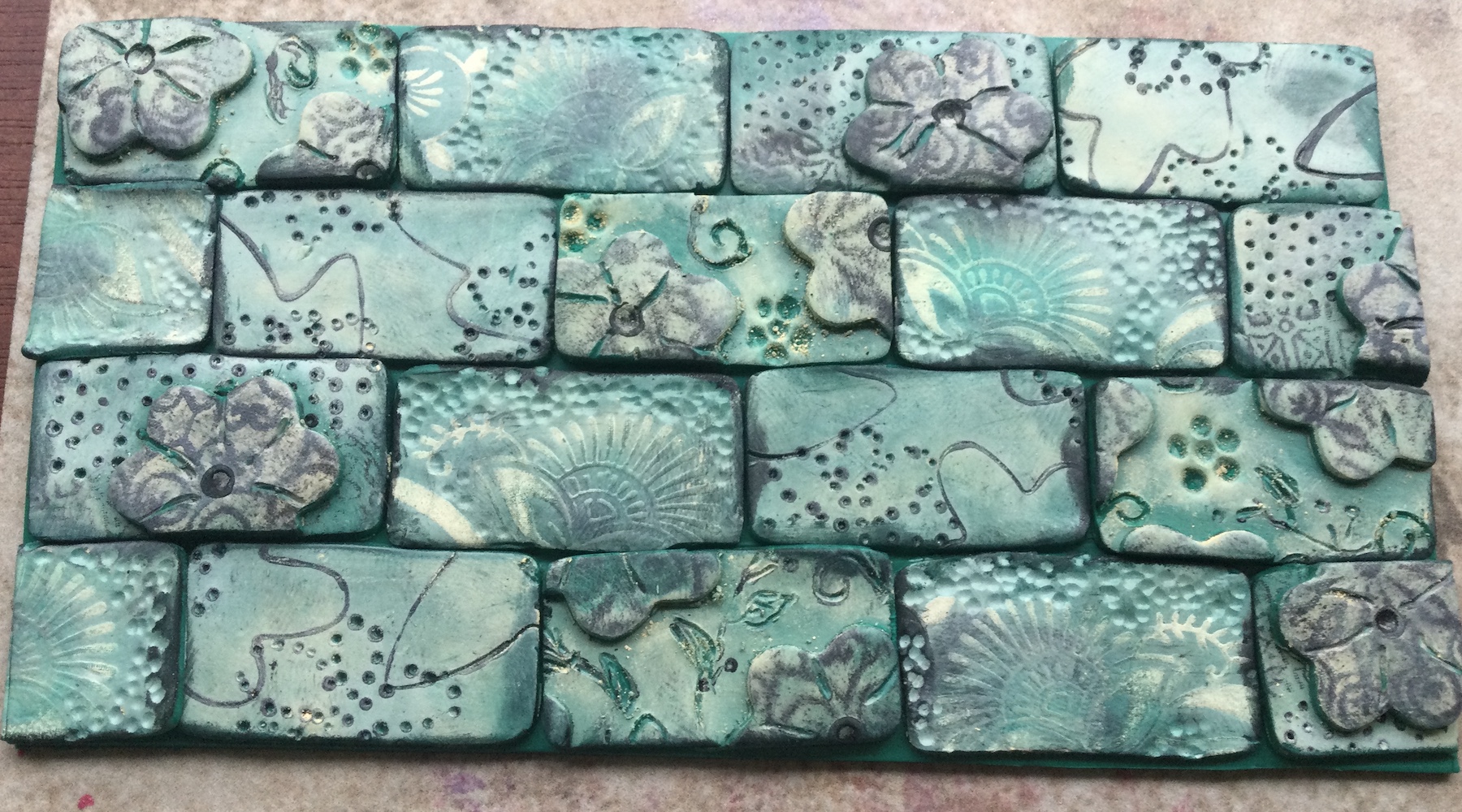 Create a Floral Patterned Faux Ceramic Tile Polymer Clay Slab & Jewelry