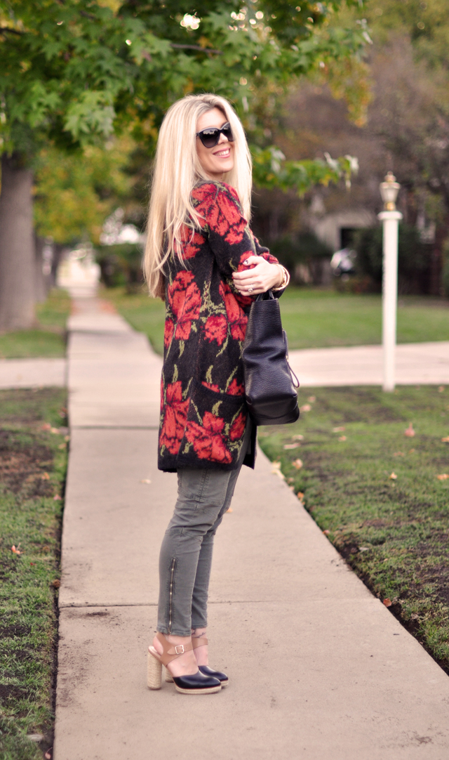 casual outfit, long rose print cardigan