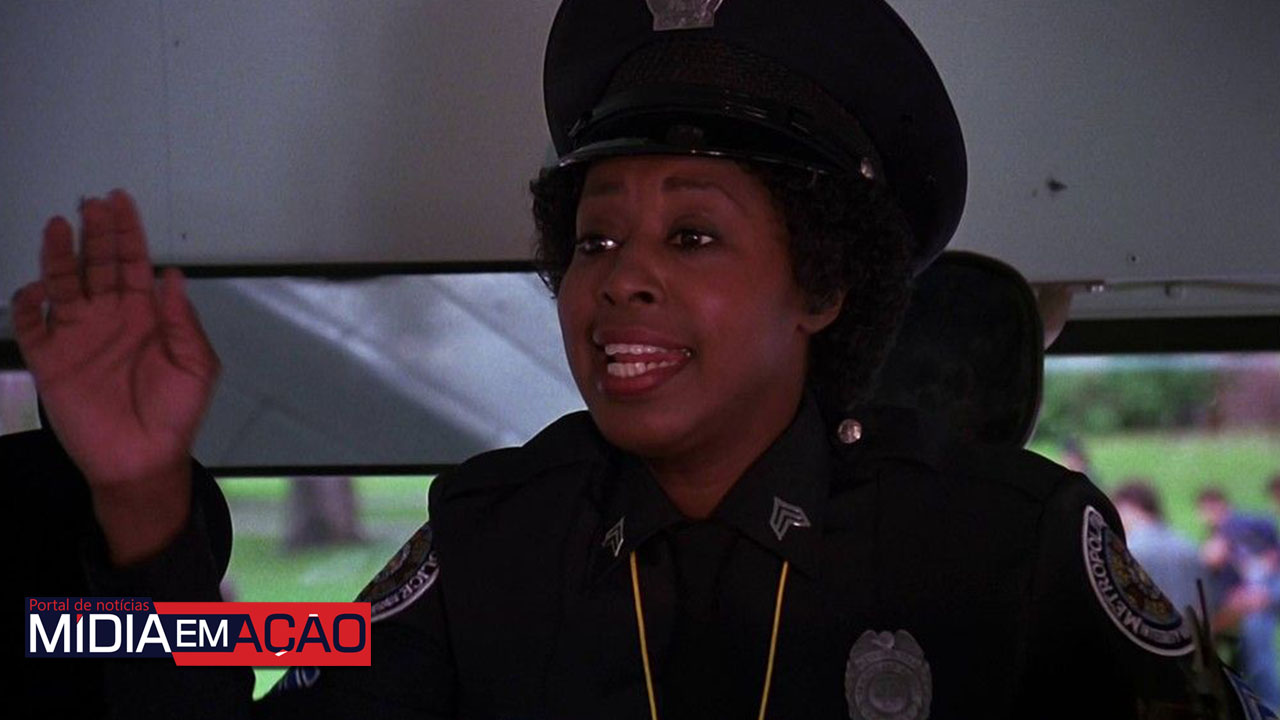 Marion Ramsey, atriz de Loucademia de Polícia, morre aos 73 anos