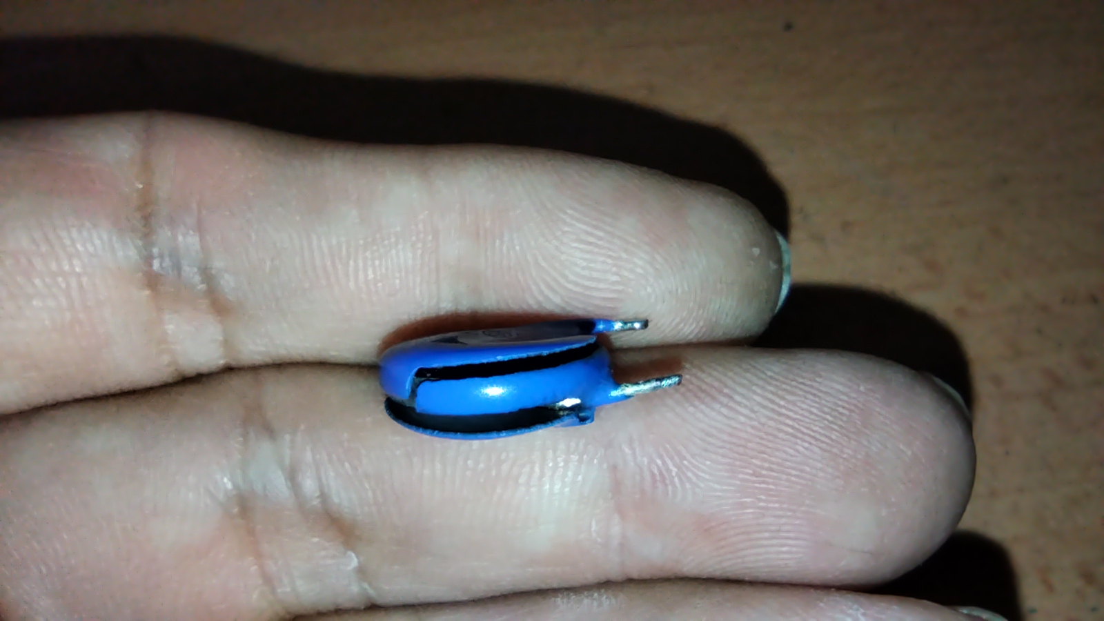 Life Begins at Forty How to test MOV (metal oxide varistor)