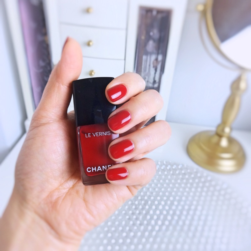 Nails of the Day: Chanel Rouge Noir 18 - The Beauty Look Book